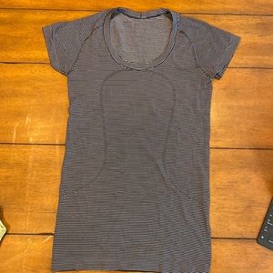 Lululemon workout too